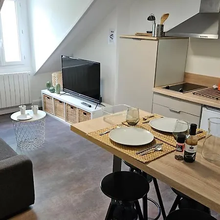 Lakanal 10 - Prebendes Daire Tours