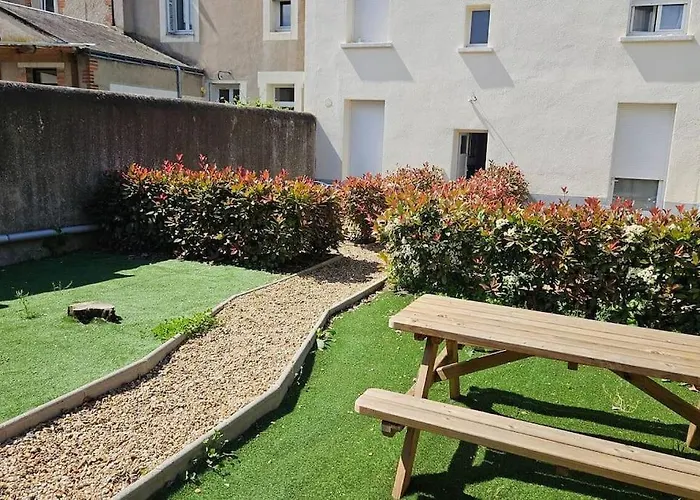 Lakanal 10 - Prébendes *